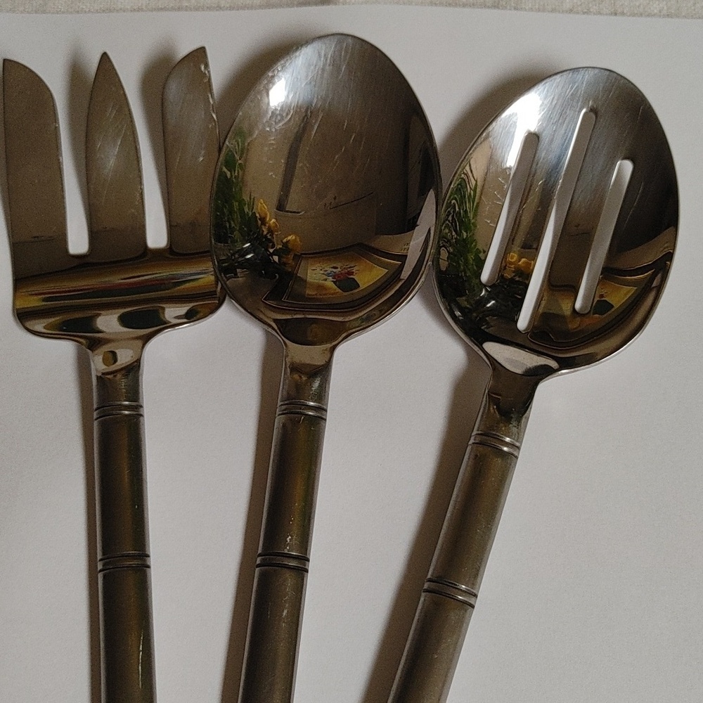 Pier 1 Stainless Steel Bamboo Design Serving Flatware - Picture 12 of 14